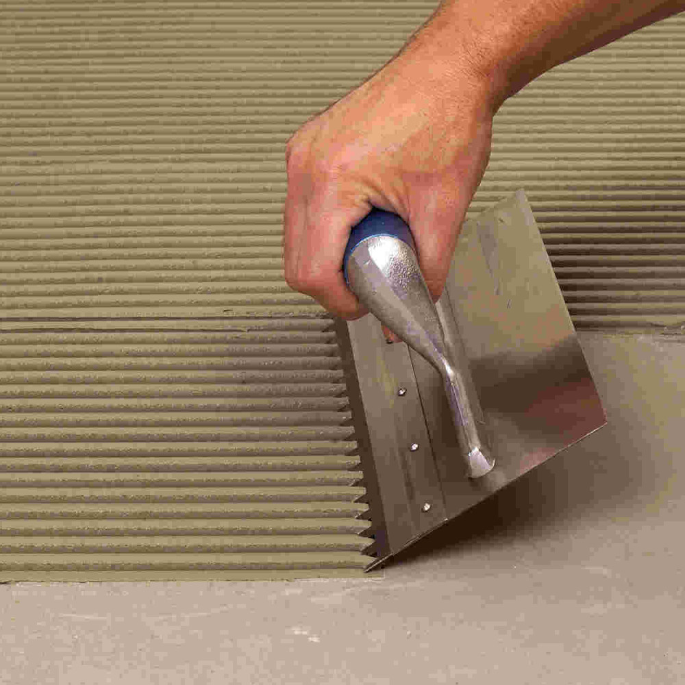 utilisation de la colle à carrelage